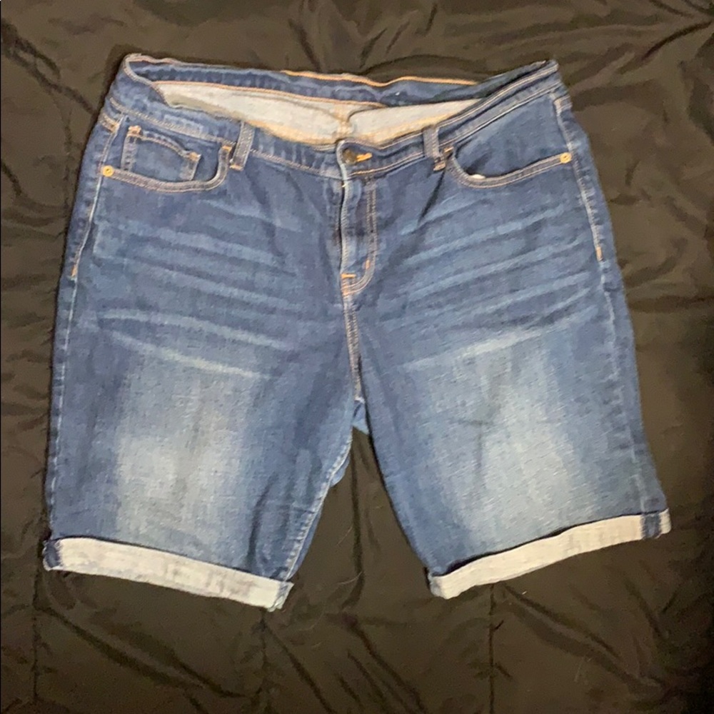 Old Navy Women’s Denim Bermuda Shorts